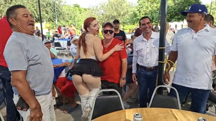 Llera en boca de todos por peculiar festejo del día del Padre