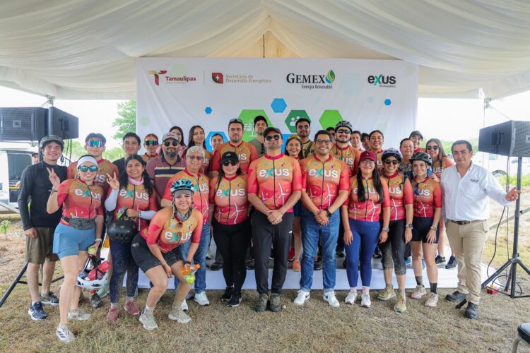 Participa SEDENER en rodada ciclista por el Día Mundial del Viento