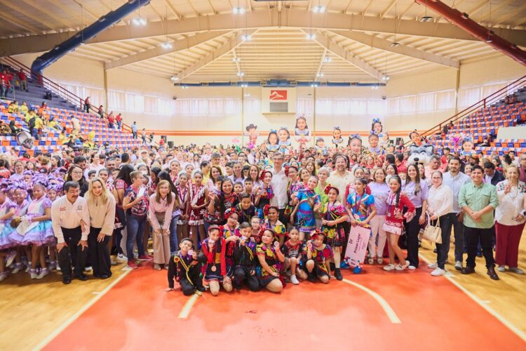 Premian Américo y María de Villarreal a ganadores del Concurso Estatal de Rondas Infantiles y Salto de Cuerda 2026
