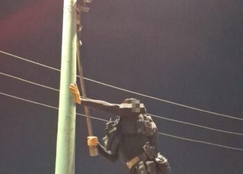 Guadia Estatal retira y asegura cámaras clandestinas en Madero