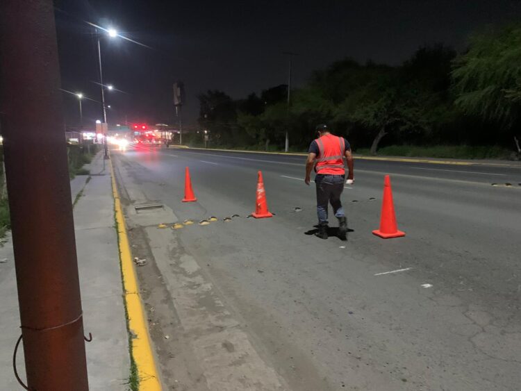 Por seguridad vial Servicios Públicos delimita carriles en avenida Tecnológico