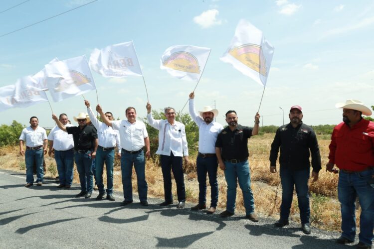 Da Américo banderazo a primer embarque de carbón tamaulipeco a Estados Unidos