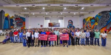 Recibieron Jefes de Familia en Reynosa apoyo de Bienestar Social